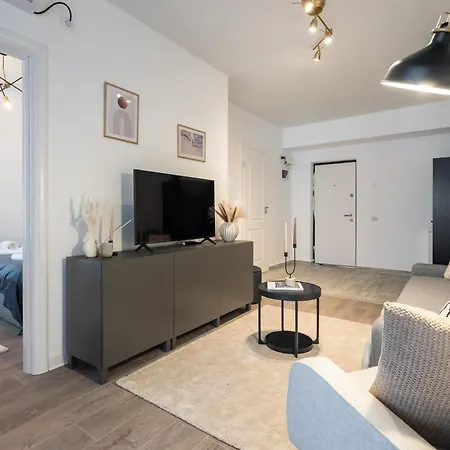 1008 Apartament *