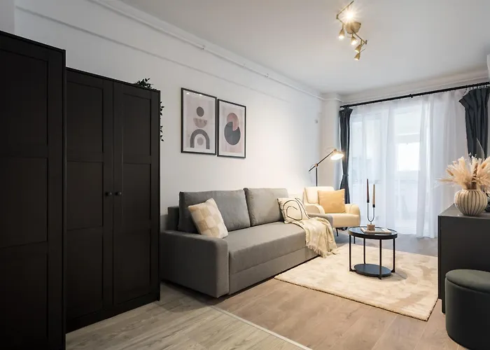 Apartment 1008